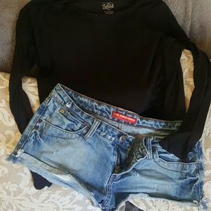 Daisy duke style Cutoff shorts